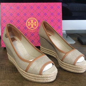 TORY BURCH MAJORCA WEDGES / SIZE 6